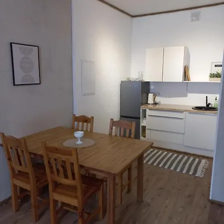 Old Town Nr 2 * ヴァルガ